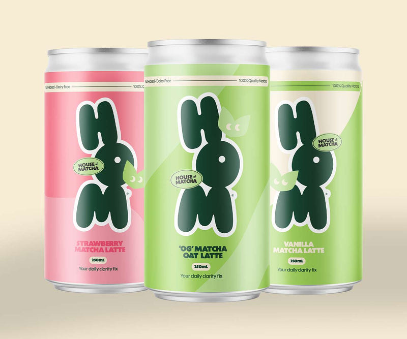 Creamy matcha lattes on the go